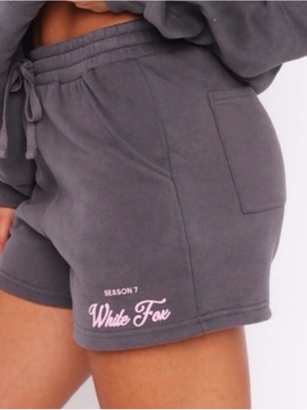 WHITE FOX BOUTIQUE Season 7 gray pink shorts size xxs